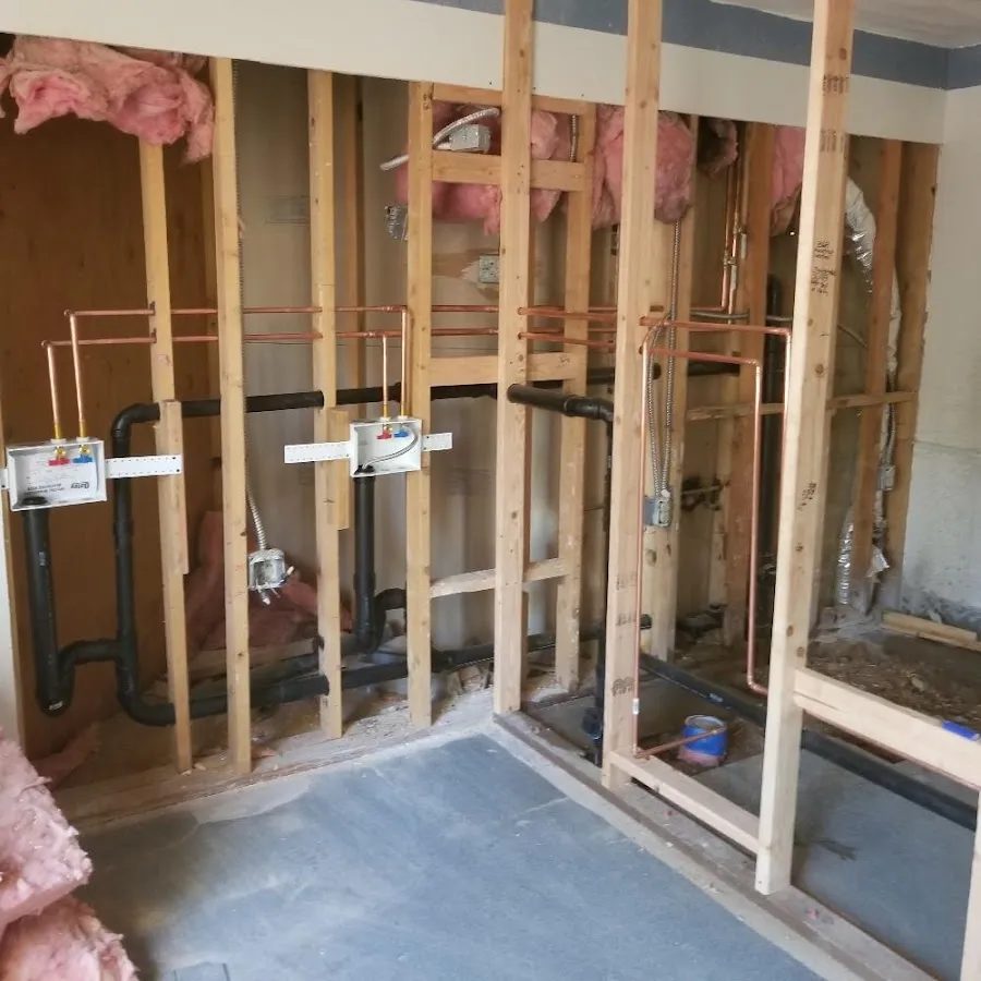Copper pipe rough-in and plumbing installation in Washington